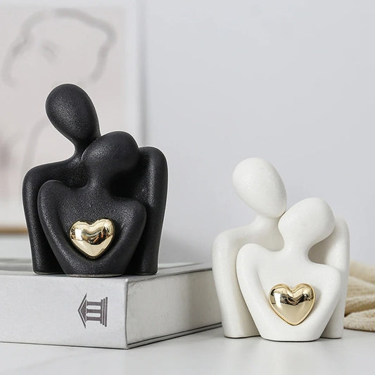 Estátua de Casal em Cerâmica para Decoração Moderna